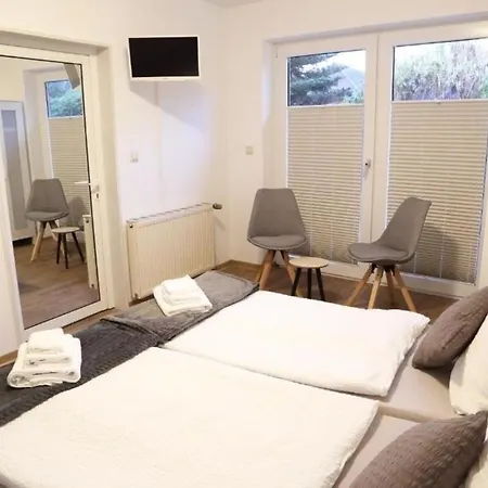 Gastehaus Zum Surgrund 1 * Cuxhaven